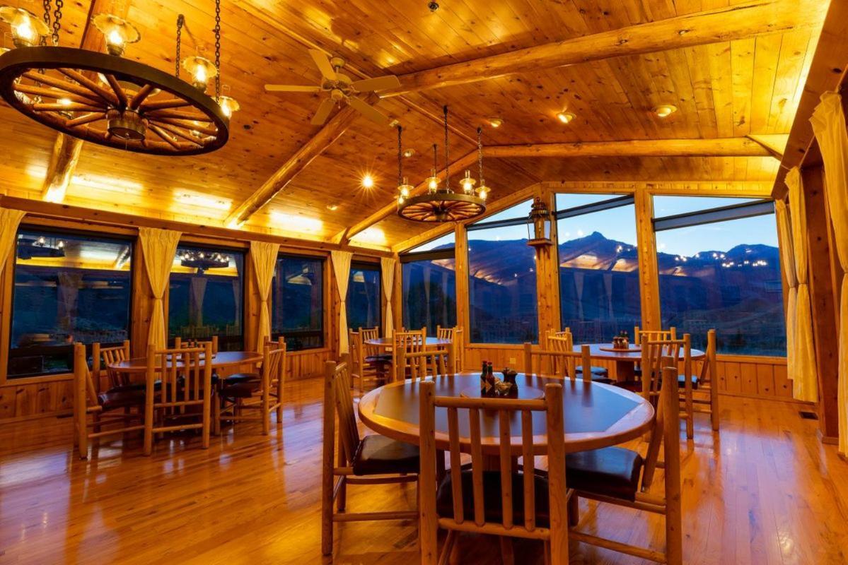 Villa Twin Peaks Guest Ranch Salmon Exterior foto