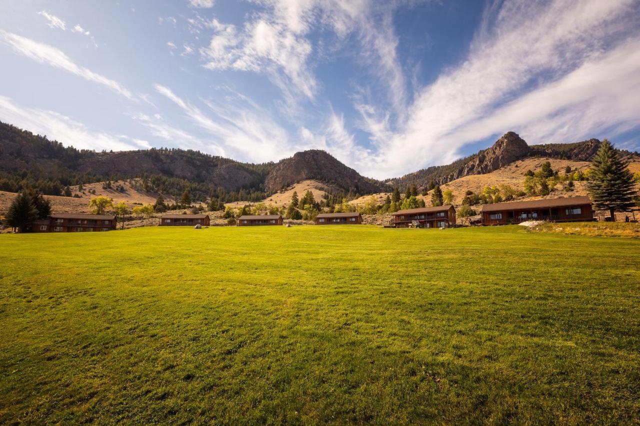 Villa Twin Peaks Guest Ranch Salmon Exterior foto